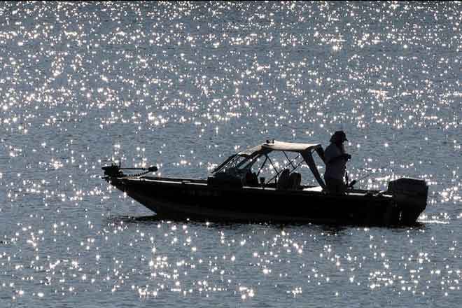 PICT Boating at Vega State Park - CPW