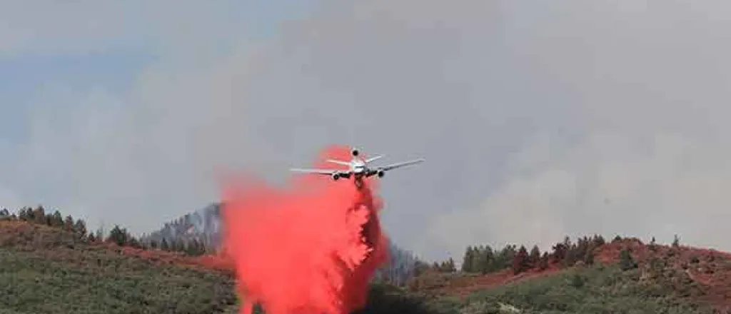 PICT 64J1 Fire retardant drop near the Grizzly Creek Fire in Garfield County PICT Fire retardant drop near the Grizzly Creek Fire in Garfield County