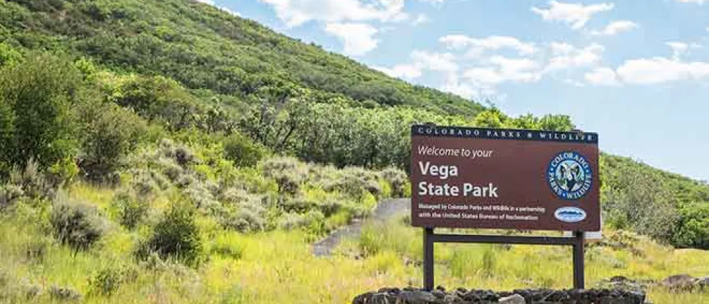 PICT 64J1 Vega State Park entrance sign - CPW PICT Vega State Park entrance sign - CPW