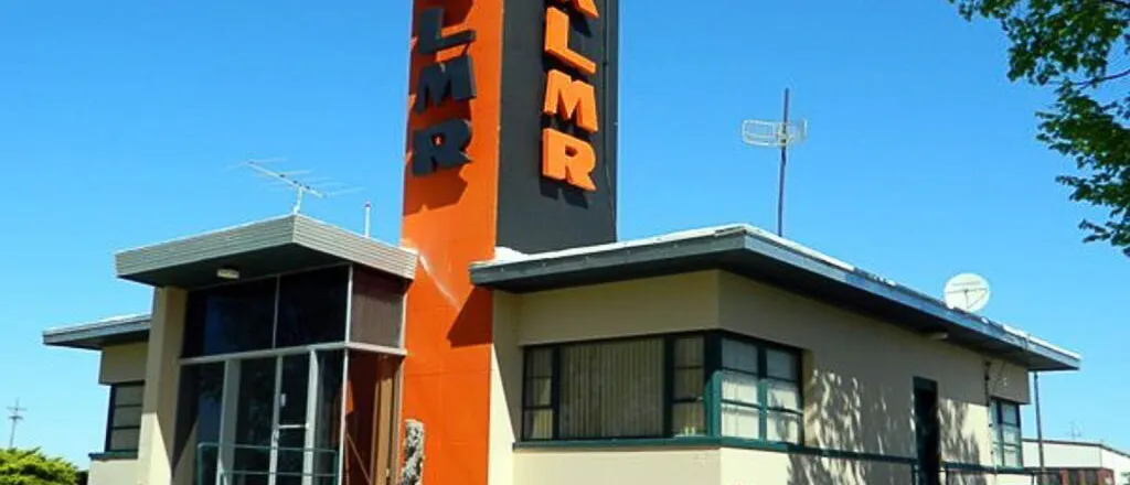 PICT KLMR studio building PICT KLMR studio building
