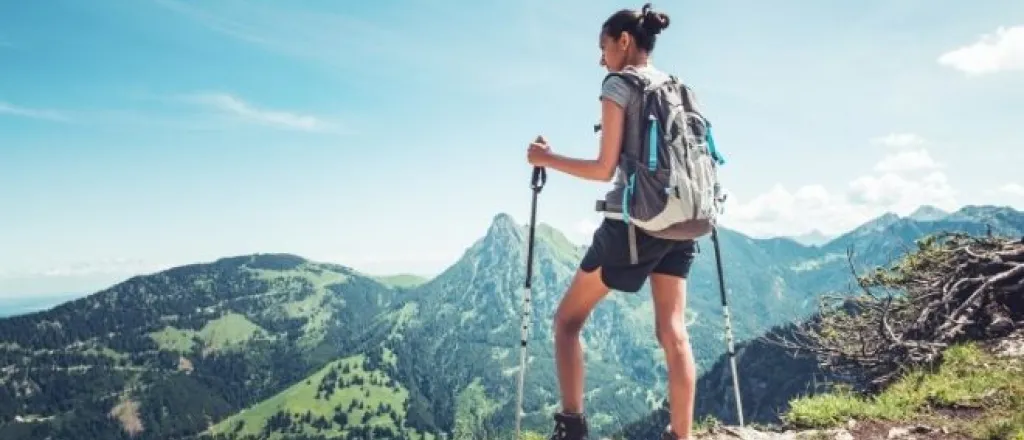 Tips for Hiking Safely During the Spring Tips for Hiking Safely During the Spring