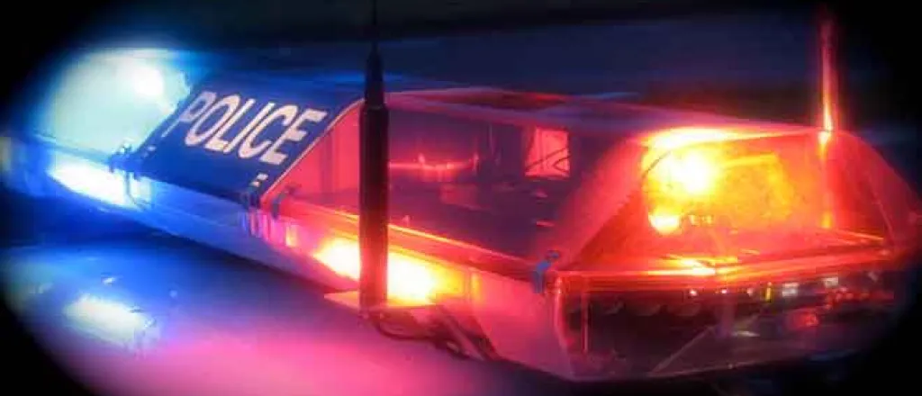 PROMO 64J1 Crime - Police Light Bar Law Enforcement - Wikimedia - By Highway Patrol Images - Code 3 combination LED & rotating beacons, CC BY 2.0, https://commons.wikimedia.org/w/index.php?curid=18687803 PROMO Crime - Police Light Bar Law Enforcement - Wikimedia - By Highway Patrol Images - Code 3 combination LED & rotating beacons, CC BY 2.0, https://commons.wikimedia.org/w/index.php?curid=18687803