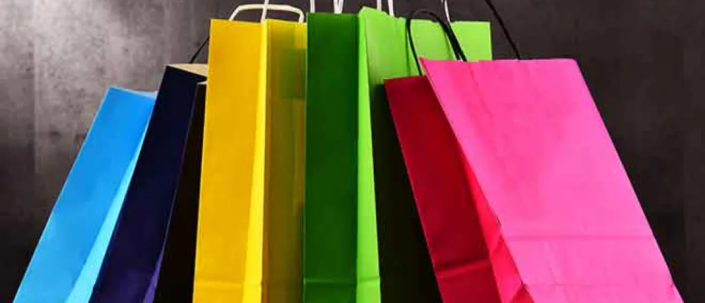 64J Miscellaneous - Shopping Bag Sack Colorful - iStock - monticelllo Miscellaneous - Shopping Bag Sack Colorful - iStock - monticelllo