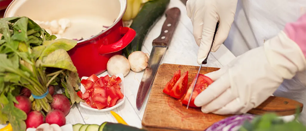 PROMO 660 x 440 Food - Safety Cutting Gloves Vegetables - iStock CherriesJD