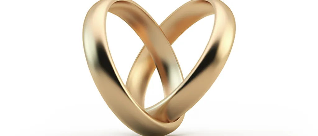 PROMO 660 x 440 Miscellaneous - Rings Heart Shape Special Day - iStock