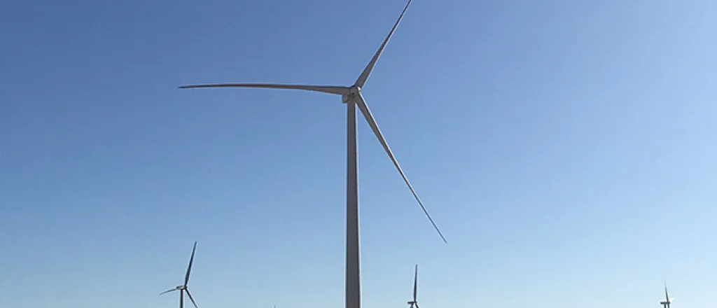 PROMO 660 x 440 Miscellaneous - Wind Turbine Farm - Chris Sorensen