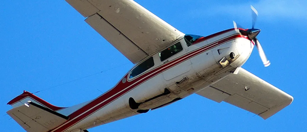 PROMO 660 x 440 Transportation - Airplane Cessna 210 - Wikimedia PROMO 660 x 440 Transportation - Airplane Cessna 210 - Wikimedia
