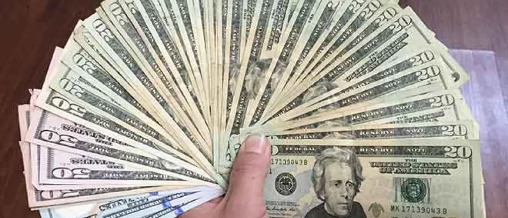 PROMO 64J1 Finance - Money Cash Currency Bank - flickrcc - Jonathan Cutrer - public domain PROMO 64J1 Finance - Money Cash Currency Bank - flickrcc - Jonathan Cutrer - public domain