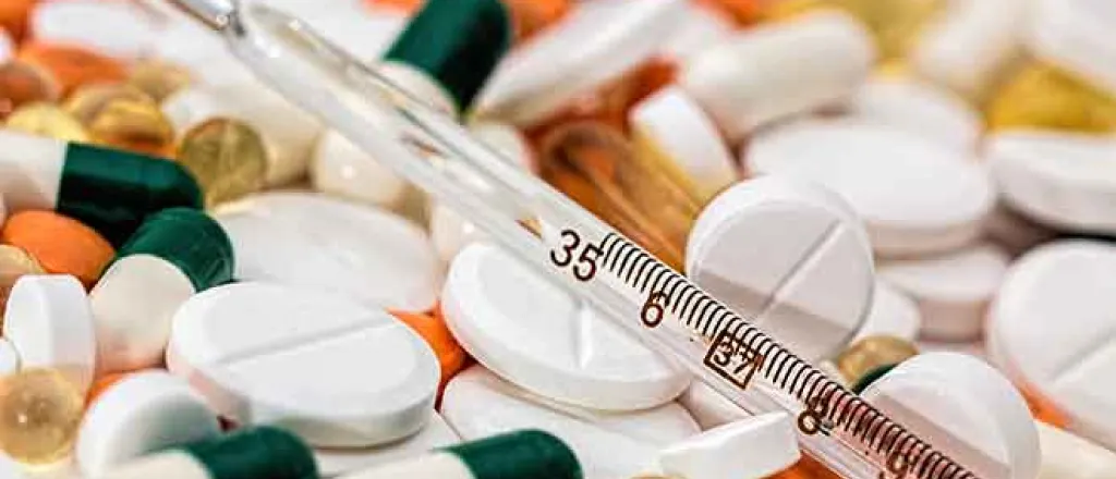 PROMO Health - Medicine Medication Pills Thermometer Drug - Pixabay - Steve Buissinne