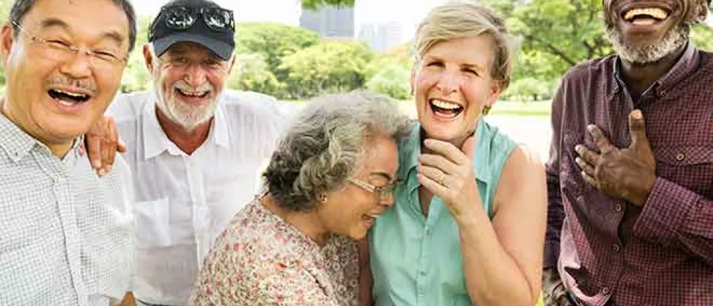 PROMO 64J1 People - Senior Citizen Outdoor Laughing - iStock - Rawpixel Ltd PROMO People - Senior Citizen Outdoor Laughing - iStock - Rawpixel Ltd