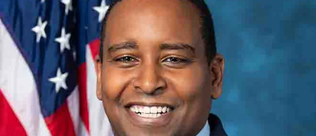 PROMO 64J1 Politician - Joe Neguse 2019 - public domain