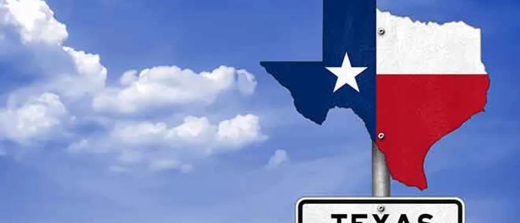 PROMO 64J1 State - Texas Road Sign - iStock - gguy44 PROMO State - Texas Road Sign - iStock - gguy44