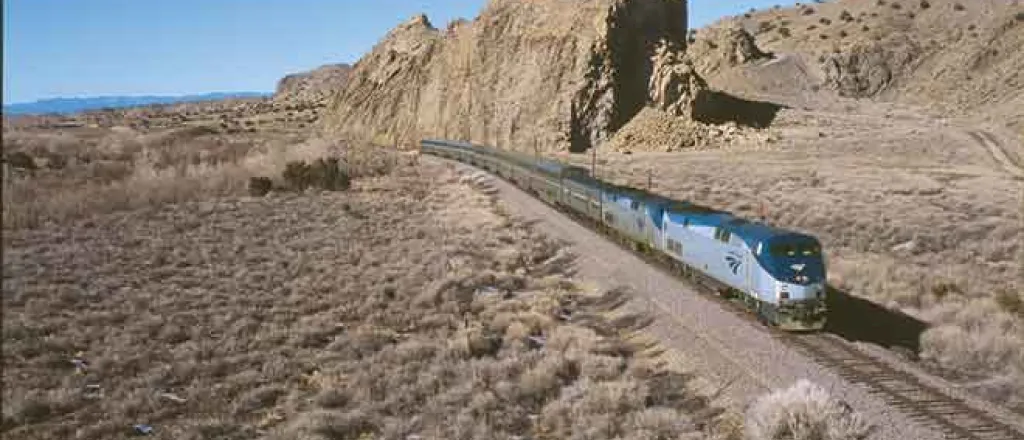 Transportation - Train Amtrak Southwest Chief - Amtrak - Martin Matlack