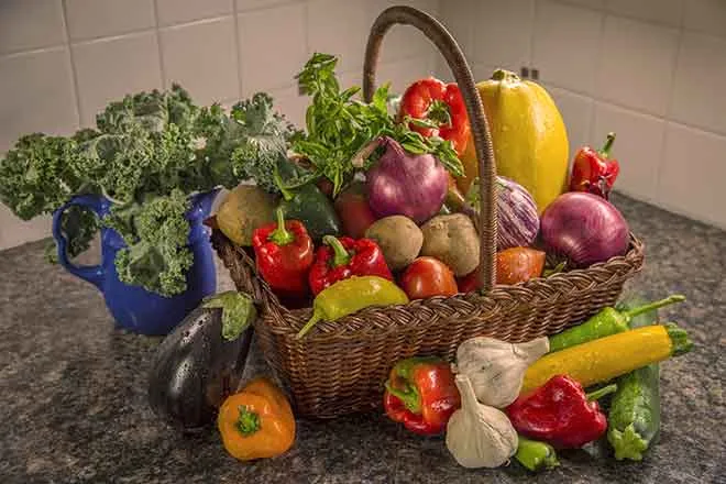 PROMO Food - Vegetables Basket Cooking at Home - Pixabay - skeeze