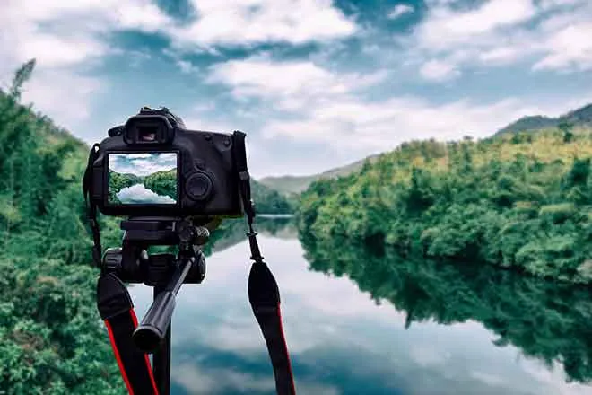 PROMO Media - Camera Photo Scene Photography. - iStock - sompong_tom