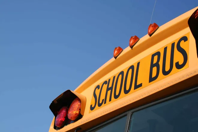 PROMO School - Yellow Bus Blue Sky - iStock - aceshot
