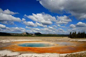 PICT 64J1 Earthtalk Yellowstone National Park - FlickrCC - rbergman33 PICT Earthtalk Yellowstone National Park - FlickrCC - rbergman33