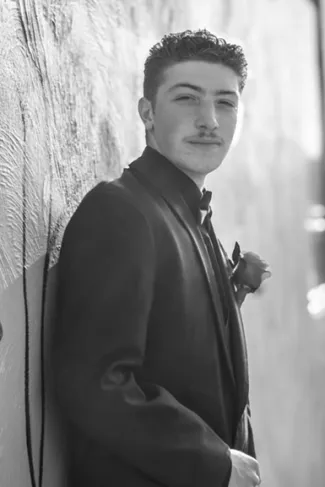 Photo - Colin Nelson