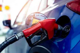 PROMO 64J1 Energy - Gasoline Pump Car Fuel - iStock - Fahroni PROMO 64J1 Energy - Gasoline Pump Car Fuel - iStock - Fahroni