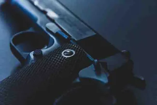 PROMO 64J1 Government - Gun Control Right - iStock - Josiah S PROMO 64J1 Government - Gun Control Right - iStock - Josiah S