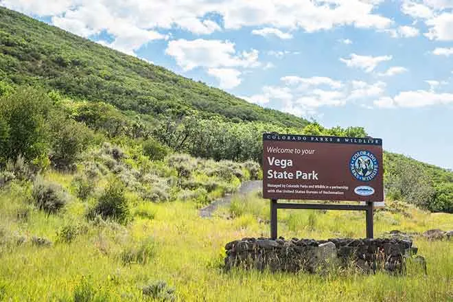 PICT Vega State Park entrance sign - CPW
