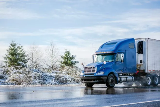 6 Winter driving safety tips for truck drivers