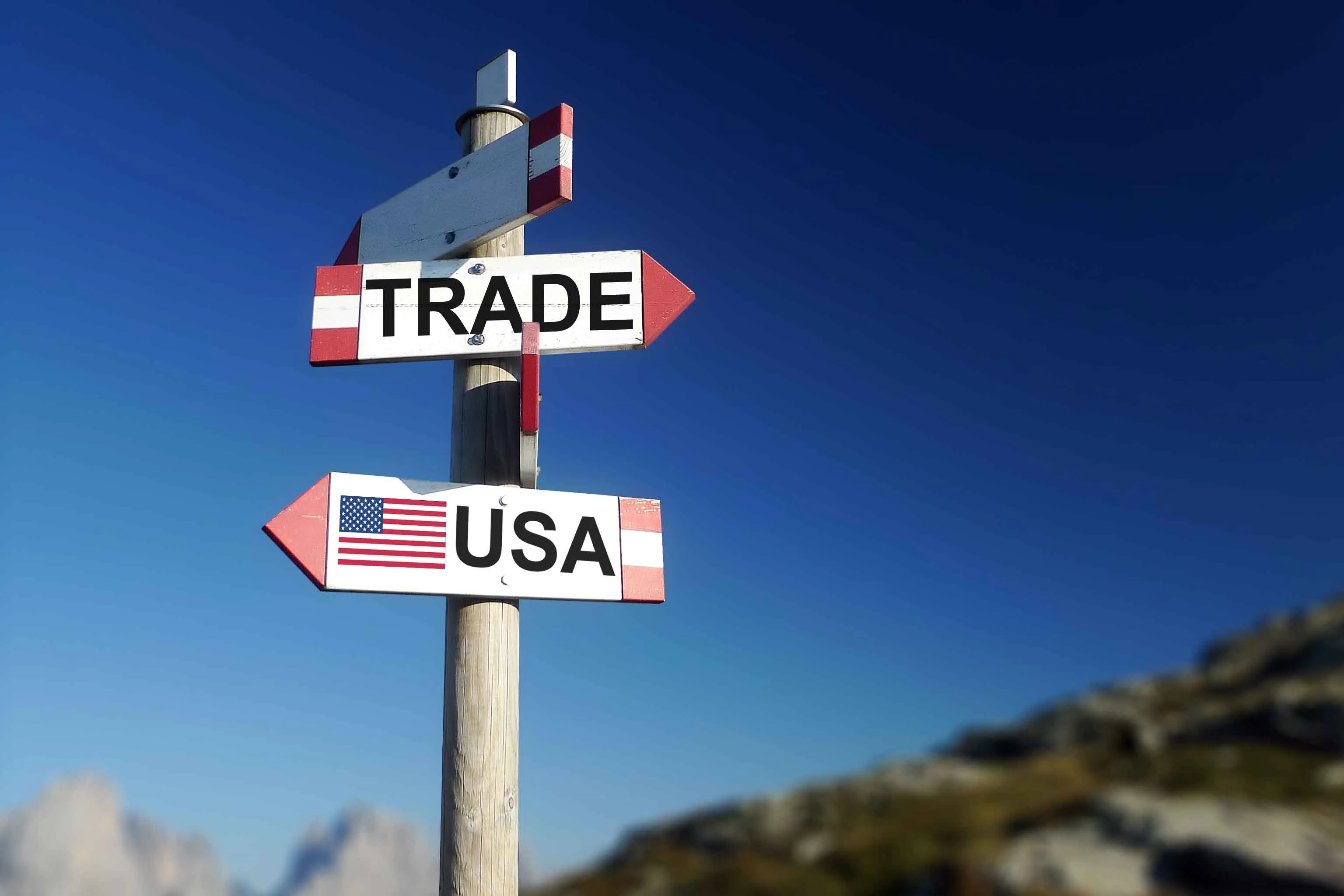 PROMO 64J1 Business - Economy Trade War United States Sign - iStock - Darwel