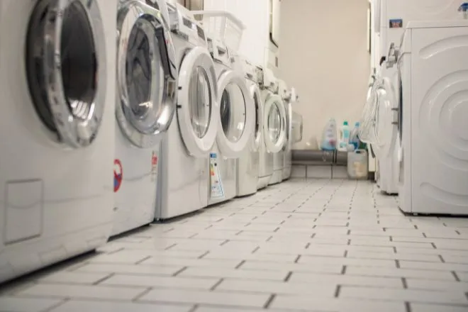 How To Make an Apartment Laundry Room Safer