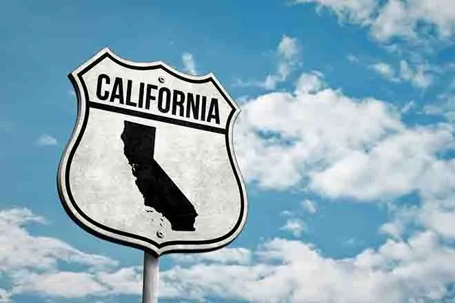 PROMO Map - California Road Sign Map State - iStock - gguy44